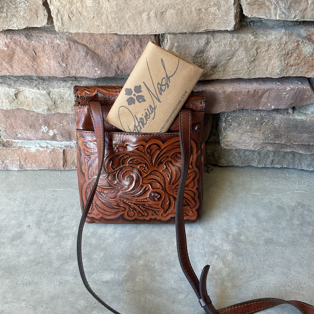 Patricia Nash Tooled Brown Leather Crossbody - Picture 6 of 12